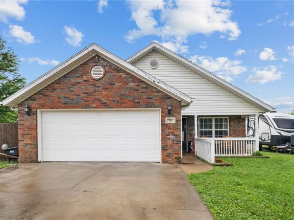 761 Applegate Lane, Lincoln, AR 72744