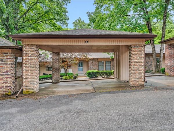 44 Abingdon Lane , Bella Vista, AR 72715