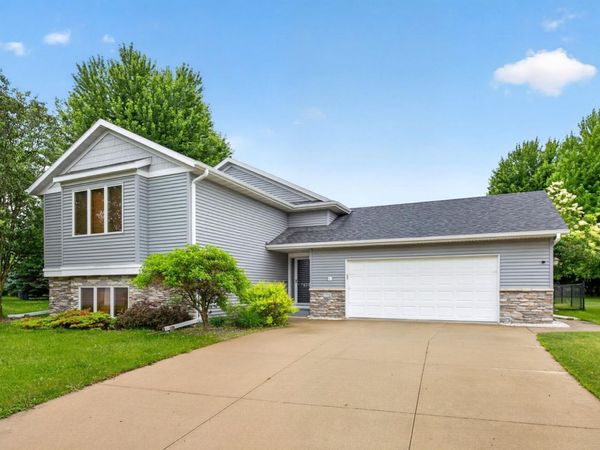 1734 Juniper Lane SW, Rochester, MN 55902