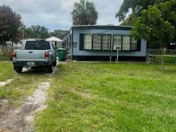 137 Imperial Way, Fort Pierce, FL 34951