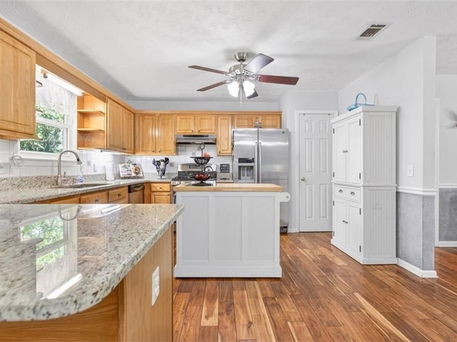 Property Image 19