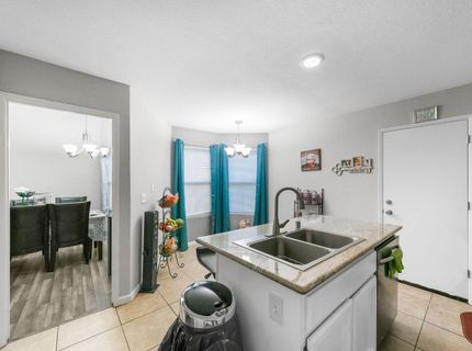 1425 W Swain Rd #13, Unit 13, Stockton, CA 95207 Photo