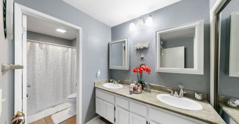 1425 W Swain Rd #13, Unit 13, Stockton, CA 95207 Photo