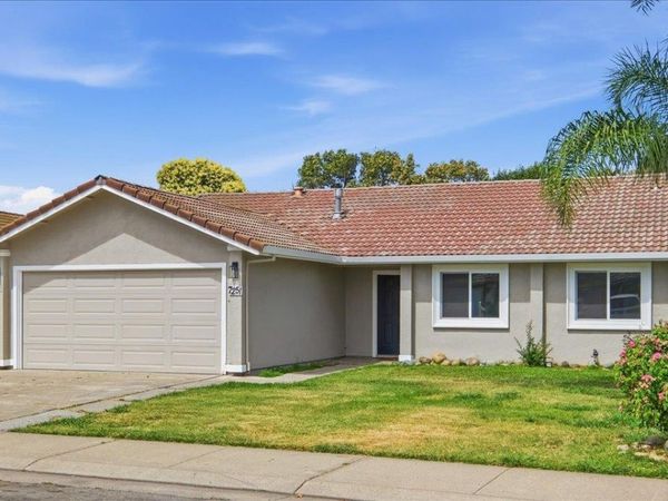 7251 Excalibur Cir, Stockton, CA 95210