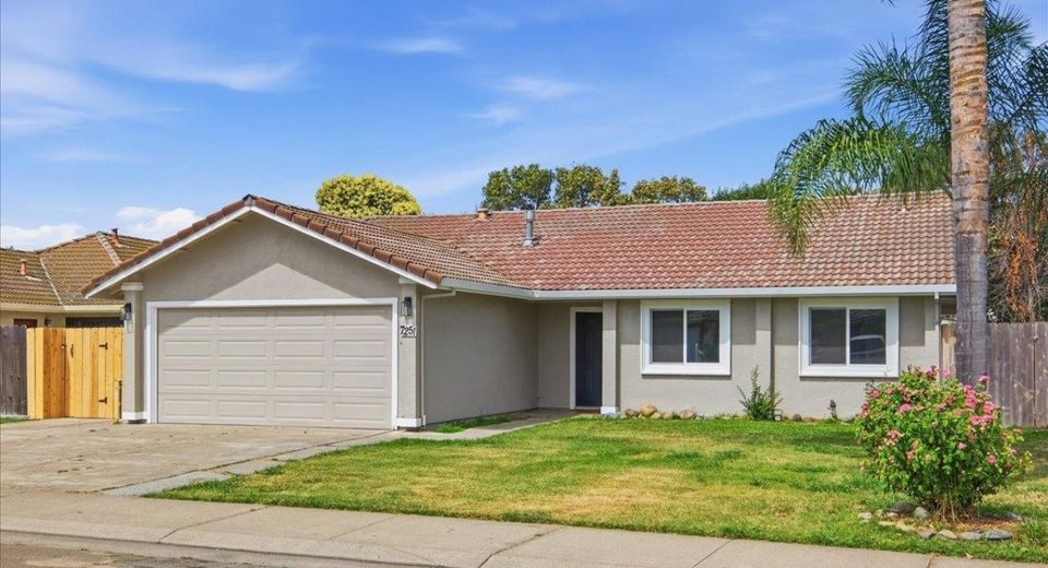 7251 Excalibur Cir, Stockton, CA 95210 Photo