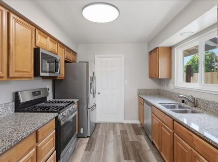 7251 Excalibur Cir, Stockton, CA 95210 Photo
