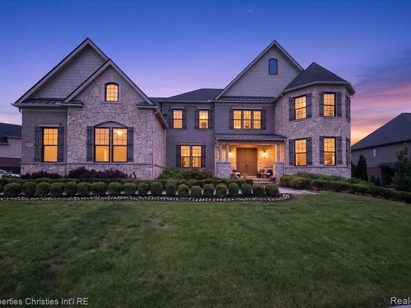 47711 Dunhill Court, Novi, MI 48167