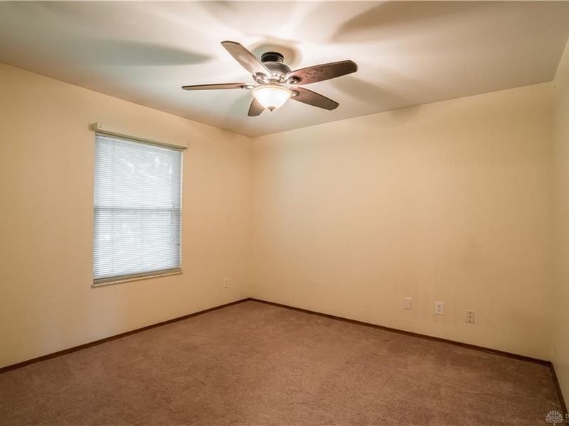 8751 Cannondale Lane, Huber Heights, OH 45424 Photo 24