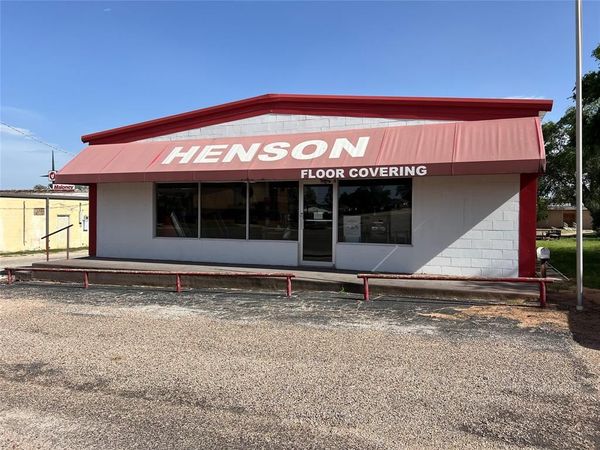 906 E 15th Street , Sweetwater, TX 79556