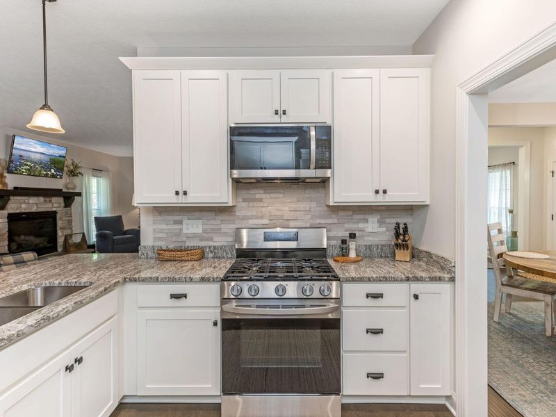 866 Howell Drive, Newark, OH 43055 Photo 8