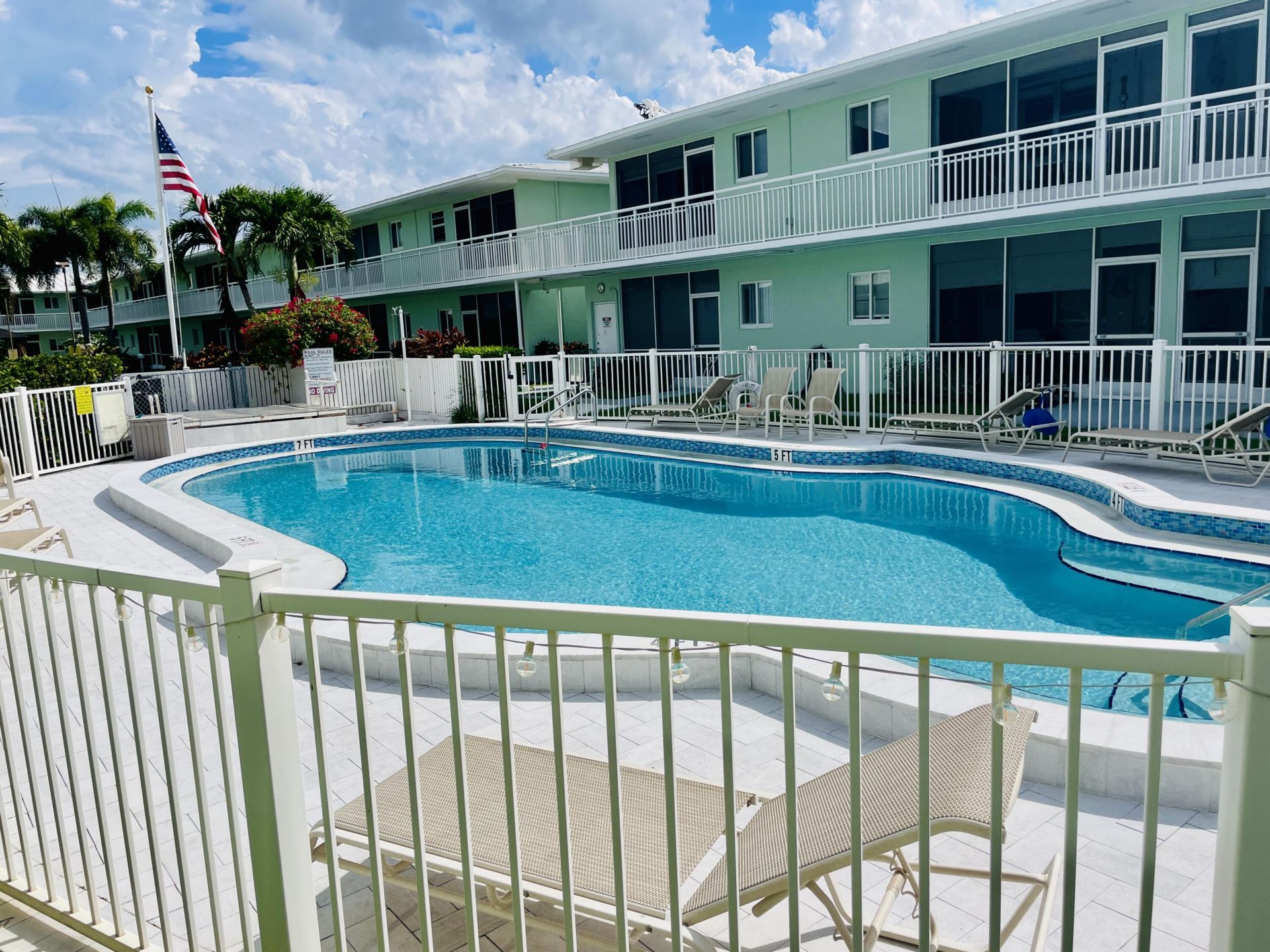 2100 NE 38th Street, Unit 142, Lighthouse Point, FL 33064 Photo