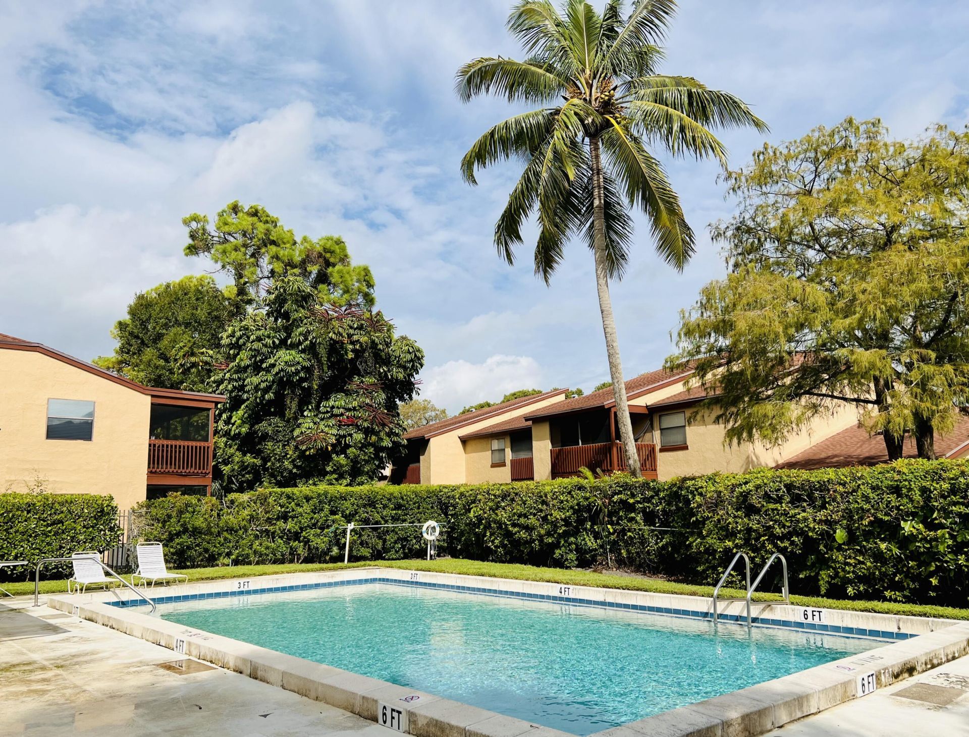 1407 E Lakeview Dr Drive E, Royal Palm Beach, FL 33411 Photo