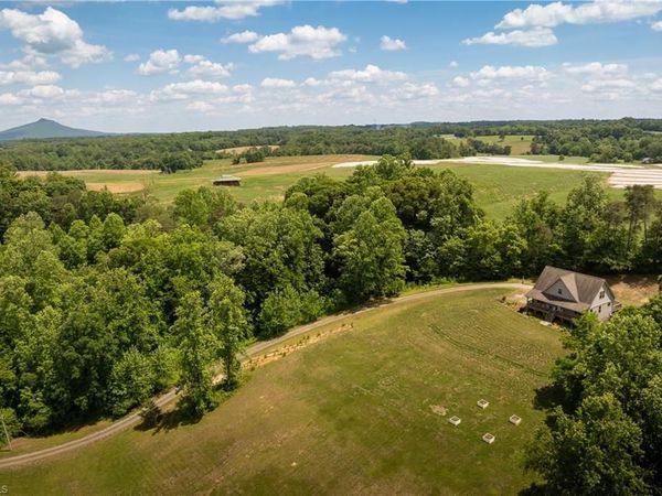 186 Pipers Creek Trail, Ararat, NC 27007