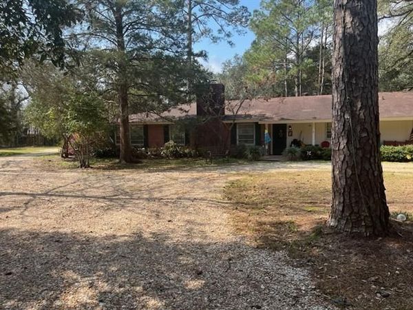 44069 LIVE OAK Avenue , Hammond, LA 70403