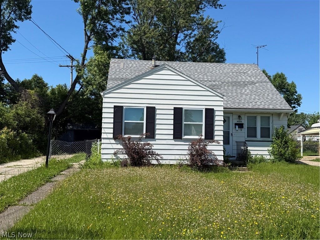 14518 Saint James Avenue, Cleveland, OH 44135 Main Photo