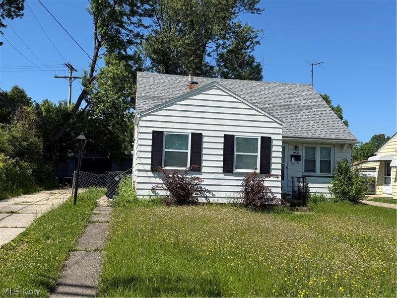 14518 Saint James Avenue, Cleveland, OH 44135 Photo 2