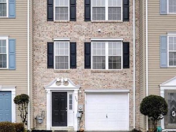 354 N BARRINGTON COURT , NEWARK, DE 19702