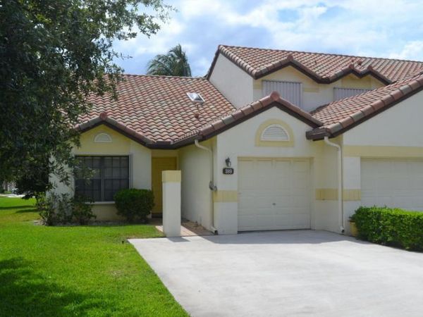 389 NE Driftwood Terrace, Unit D-23, Boca Raton, FL 33431