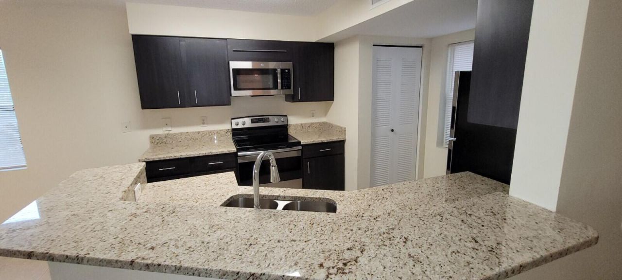 9999 Summerbreeze Drive, Unit 410, Sunrise, FL 33322 Photo