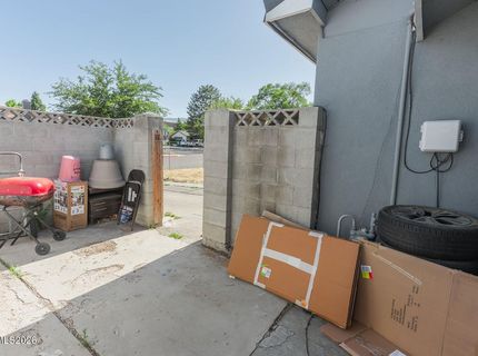 1401 Bresson Avenue, Reno, NV 89502 Photo