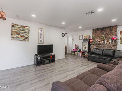 1401 Bresson Avenue, Reno, NV 89502 Photo