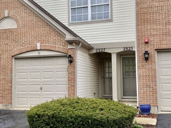 2927 Stonewater Drive , Unit 2927, Naperville, IL 60564
