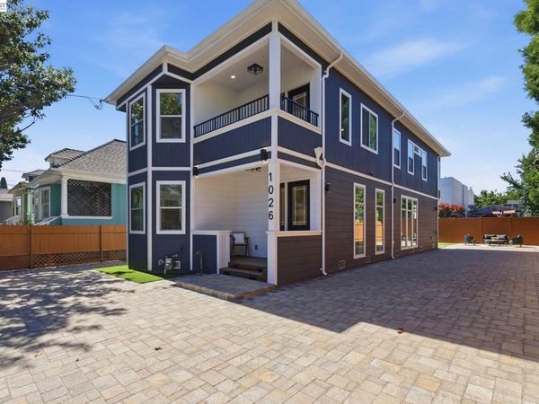 1026 54Th St, Oakland, CA 94608