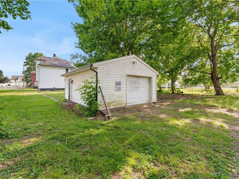 2235 Winfield Way NE, Canton, OH 44705 Photo 29