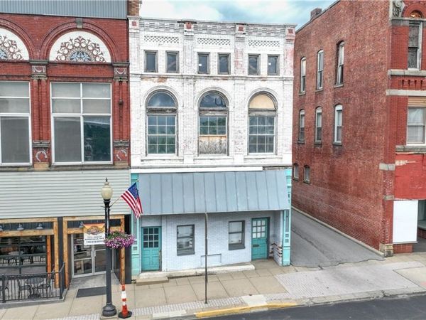 141 E Main Street, Barnesville, OH 43713