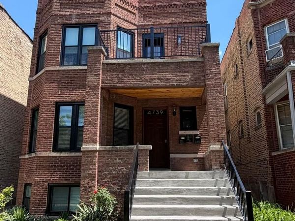 4739 N Albany Avenue , Unit 1, Chicago, IL 60625