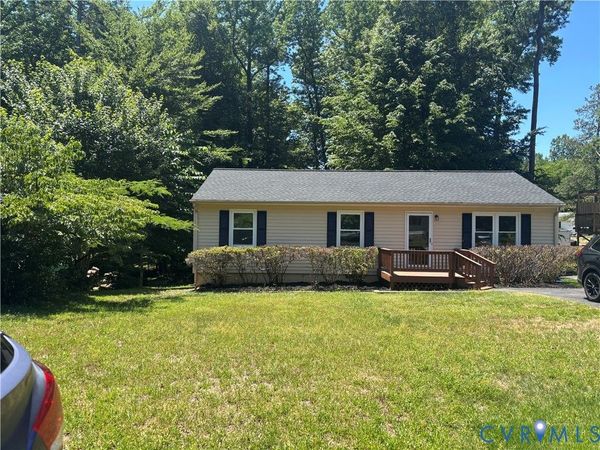 5571 Heatherhill Drive , North Chesterfield, VA 23234