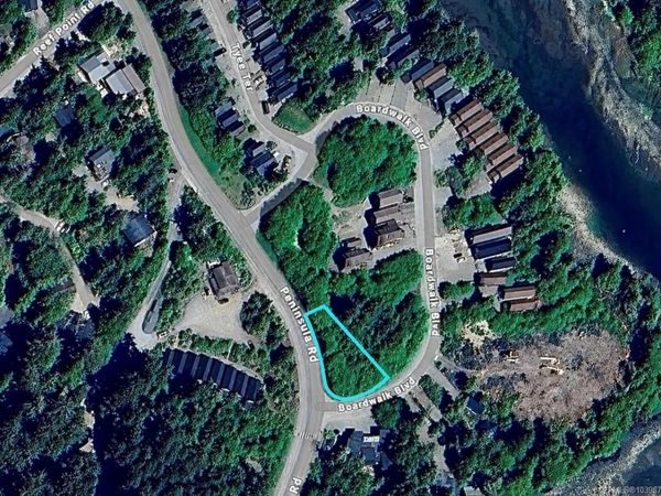 Lot 31 Boardwalk Blvd , Ucluelet, BC V0R 3A0