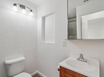 3404 22nd Ave, Sacramento, CA 95820 Photo
