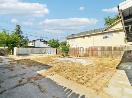 3404 22nd Ave, Sacramento, CA 95820 Photo