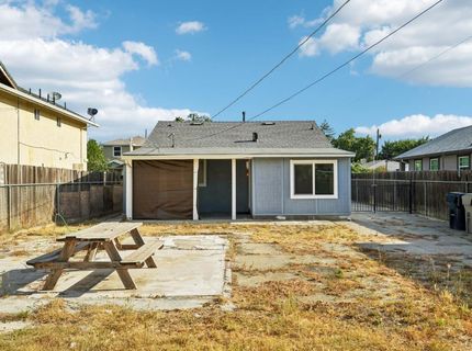 3404 22nd Ave, Sacramento, CA 95820 Photo