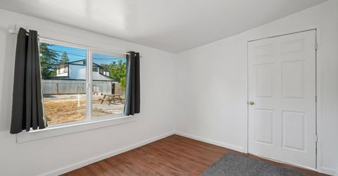 3404 22nd Ave, Sacramento, CA 95820 Photo