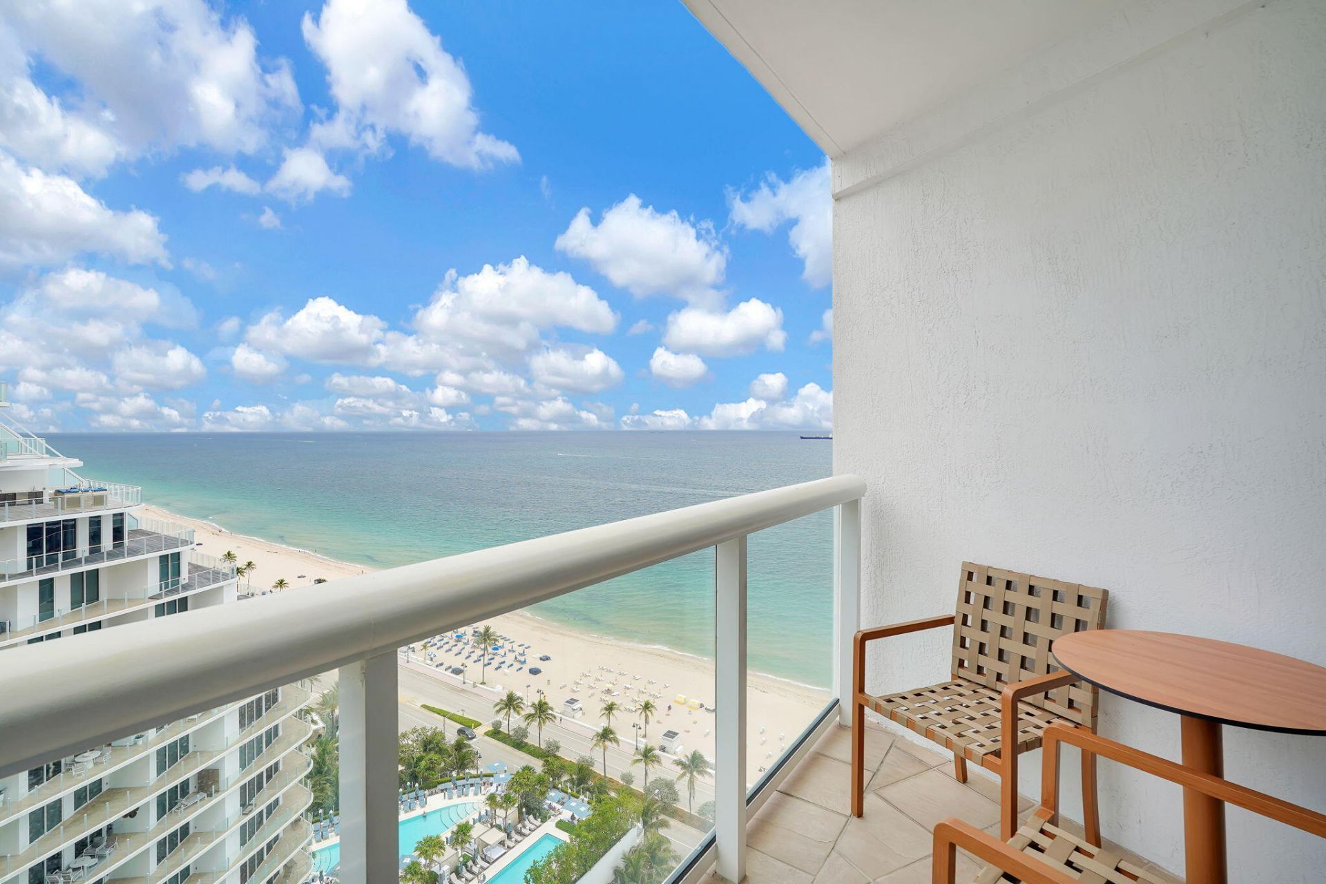 505 N Fort Lauderdale Beach Boulevard, Unit 2214, Fort Lauderdale, FL 33304 Photo
