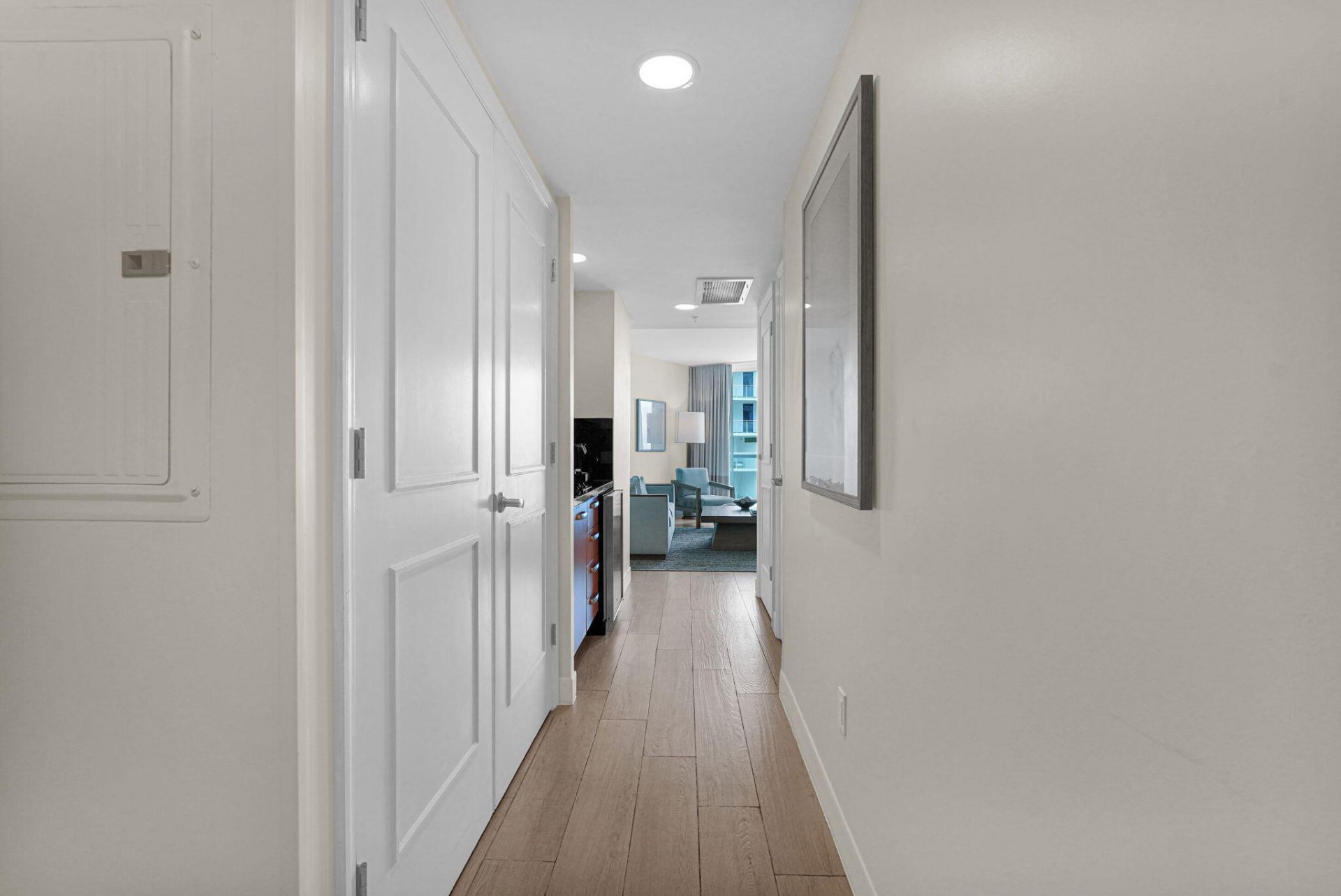 505 N Fort Lauderdale Beach Boulevard, Unit 2214, Fort Lauderdale, FL 33304 Photo
