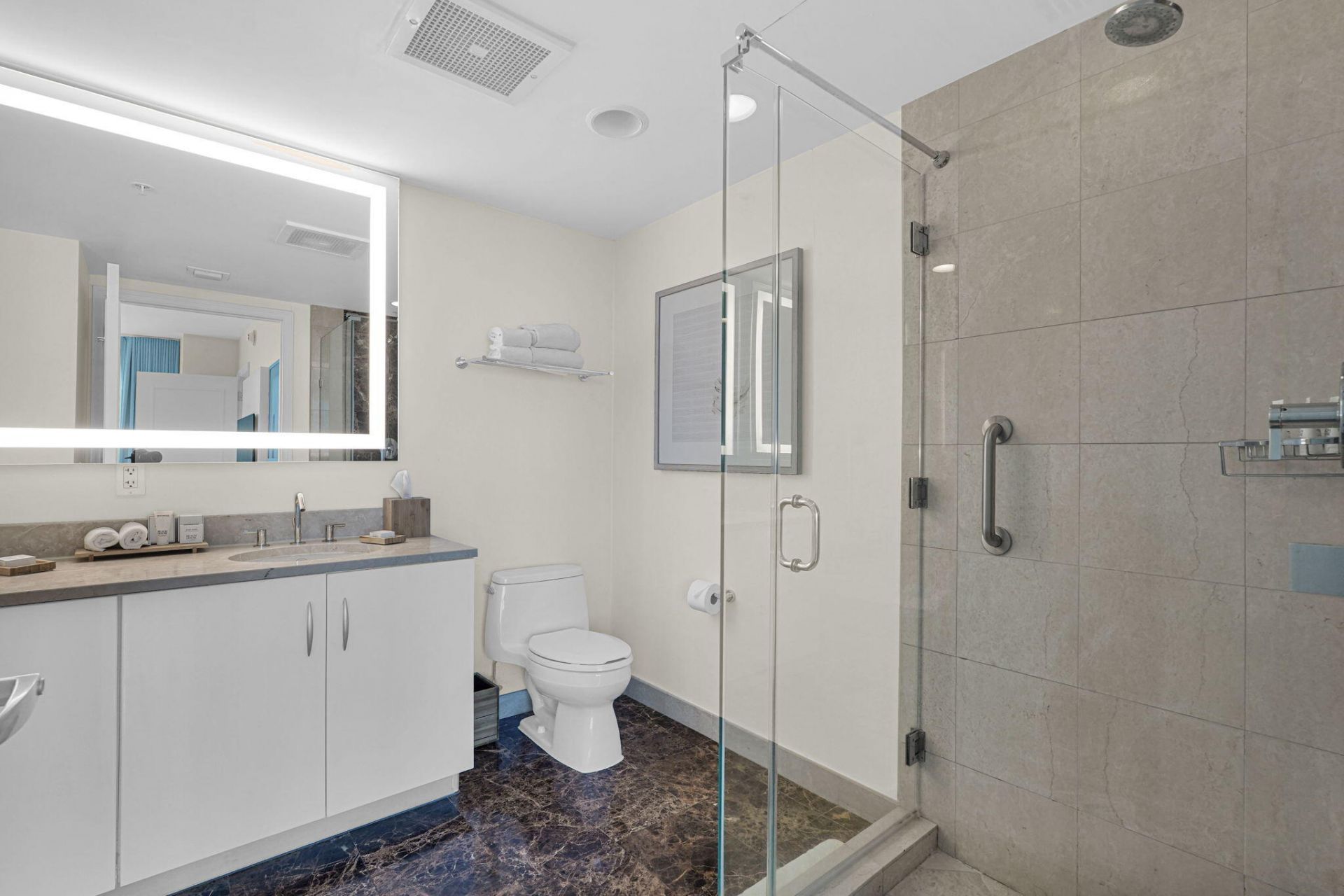 505 N Fort Lauderdale Beach Boulevard, Unit 2214, Fort Lauderdale, FL 33304 Photo