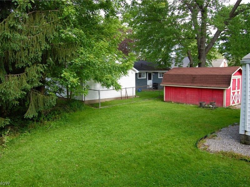 669 Scott Place NW, Massillon, OH 44647 Photo 6
