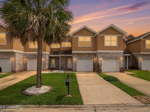 3465 Riverbend Cove, D'Iberville, MS 39540