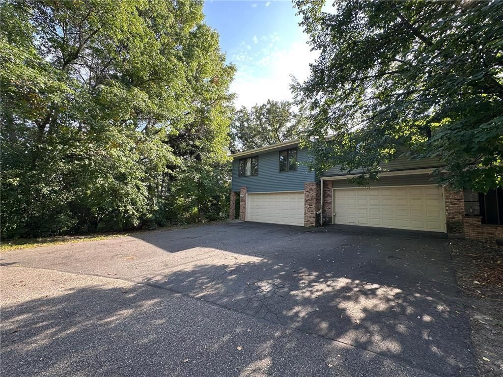 2341 14th Terrace NW, New Brighton, MN 55112