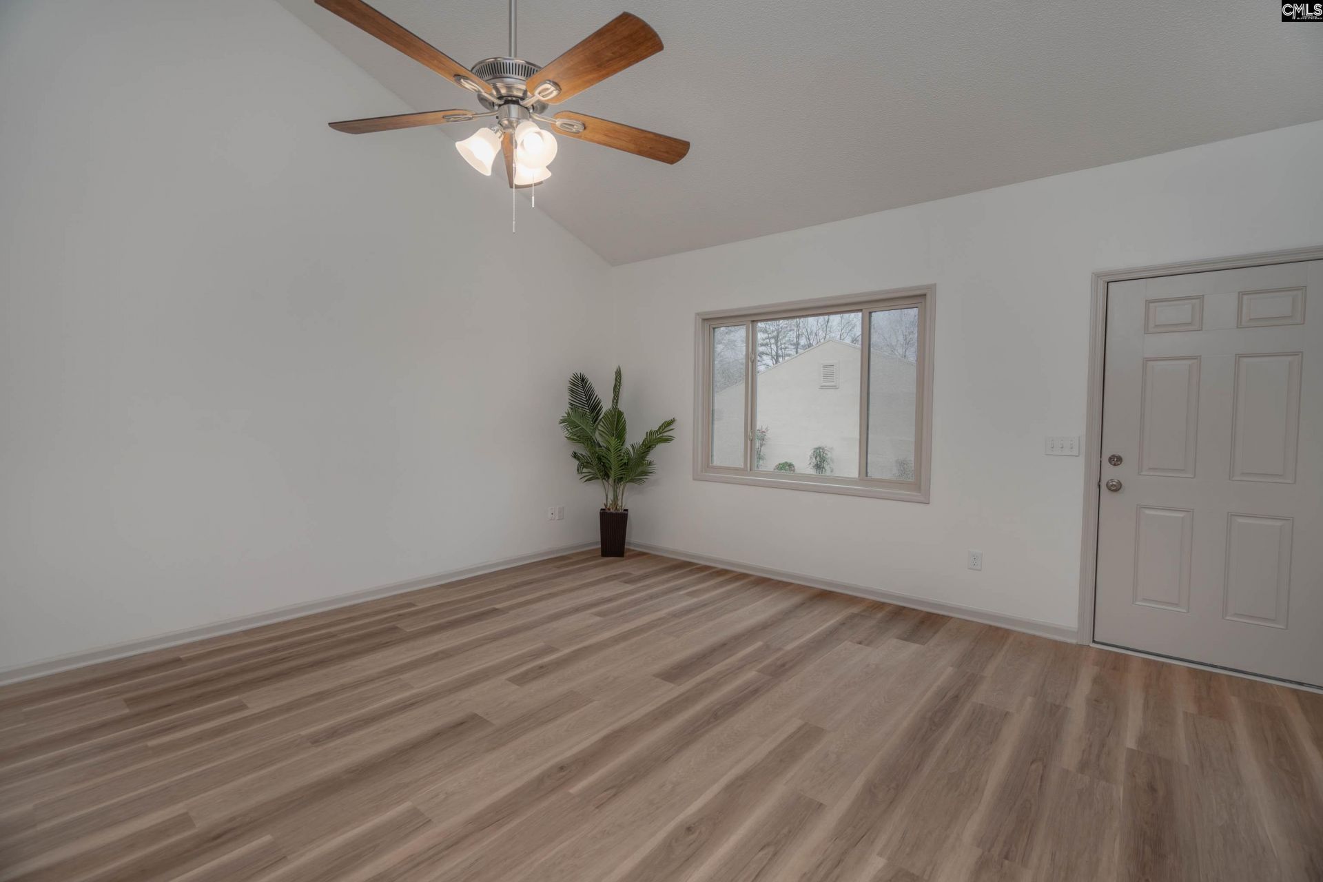 42 Boardwalk Lane  Photo 6