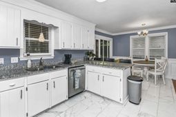 330 Cockspur Road photo 4