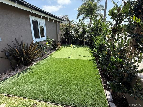 9111 Ellsworth, Huntington Beach, CA 92646
