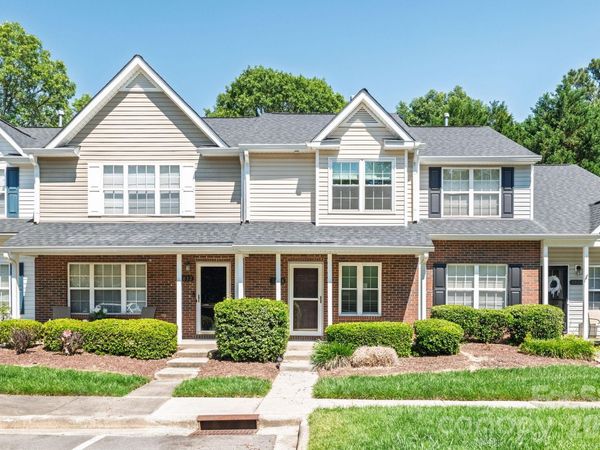3028 Mayer House Court, Charlotte, NC 28214