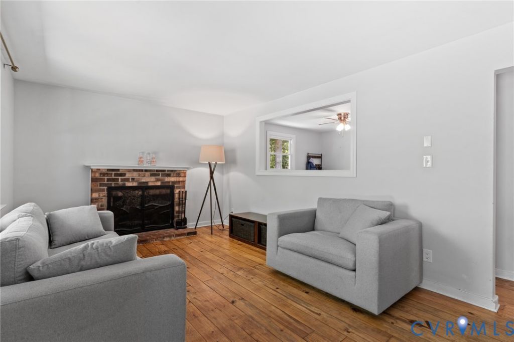 2448 Mountain View Road Powhatan, VA 23139