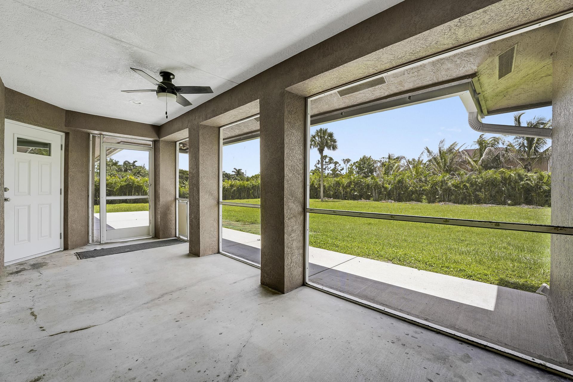 12628 N 70th Pl Place N, The Acreage, FL 33412 Photo
