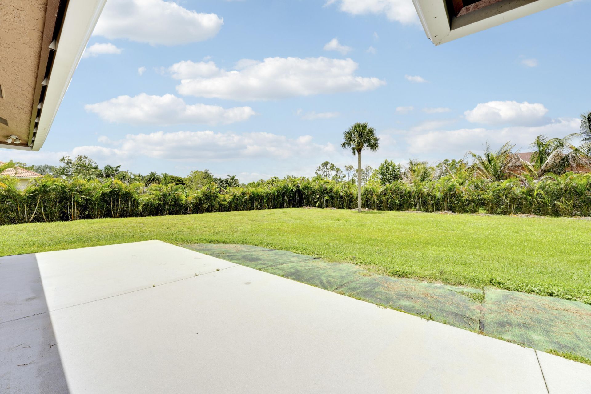 12628 N 70th Pl Place N, The Acreage, FL 33412 Photo