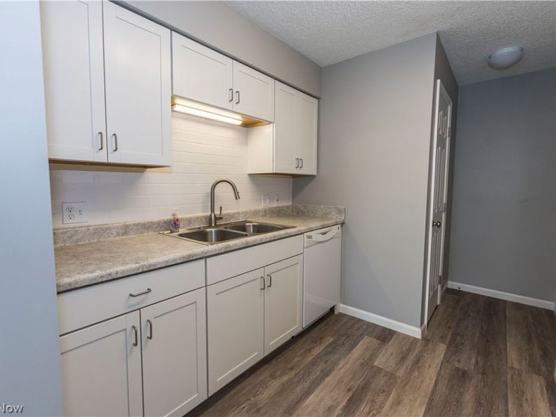 2796 Mull Avenue , Unit E, Copley, OH 44321 Photo 13